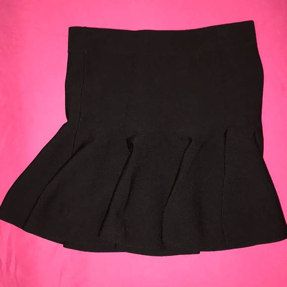 Forever 21 Black Skirt size Small - Picture 4 of 4